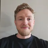 Tommy R Nikolaisen, montør i Elteknikk AS